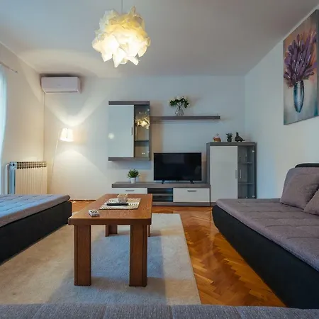 Natura Zagreb